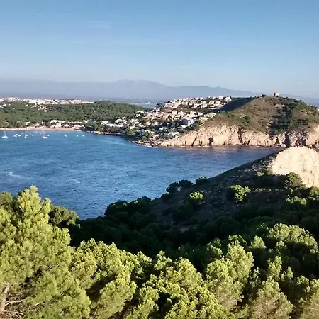 Catalunya 2-2 アパート